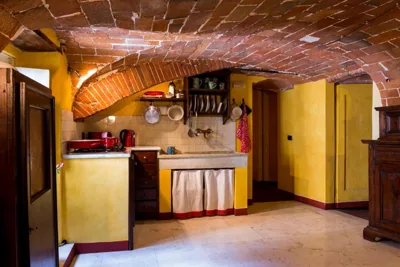 The Mezzanine within the Walls – Fotos 9